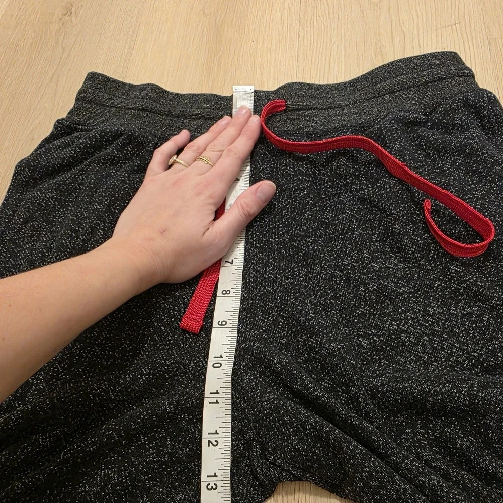 NBA Gray Red Drawstring Athleisure Workout Fitness Lounge Sweat Shorts Size M